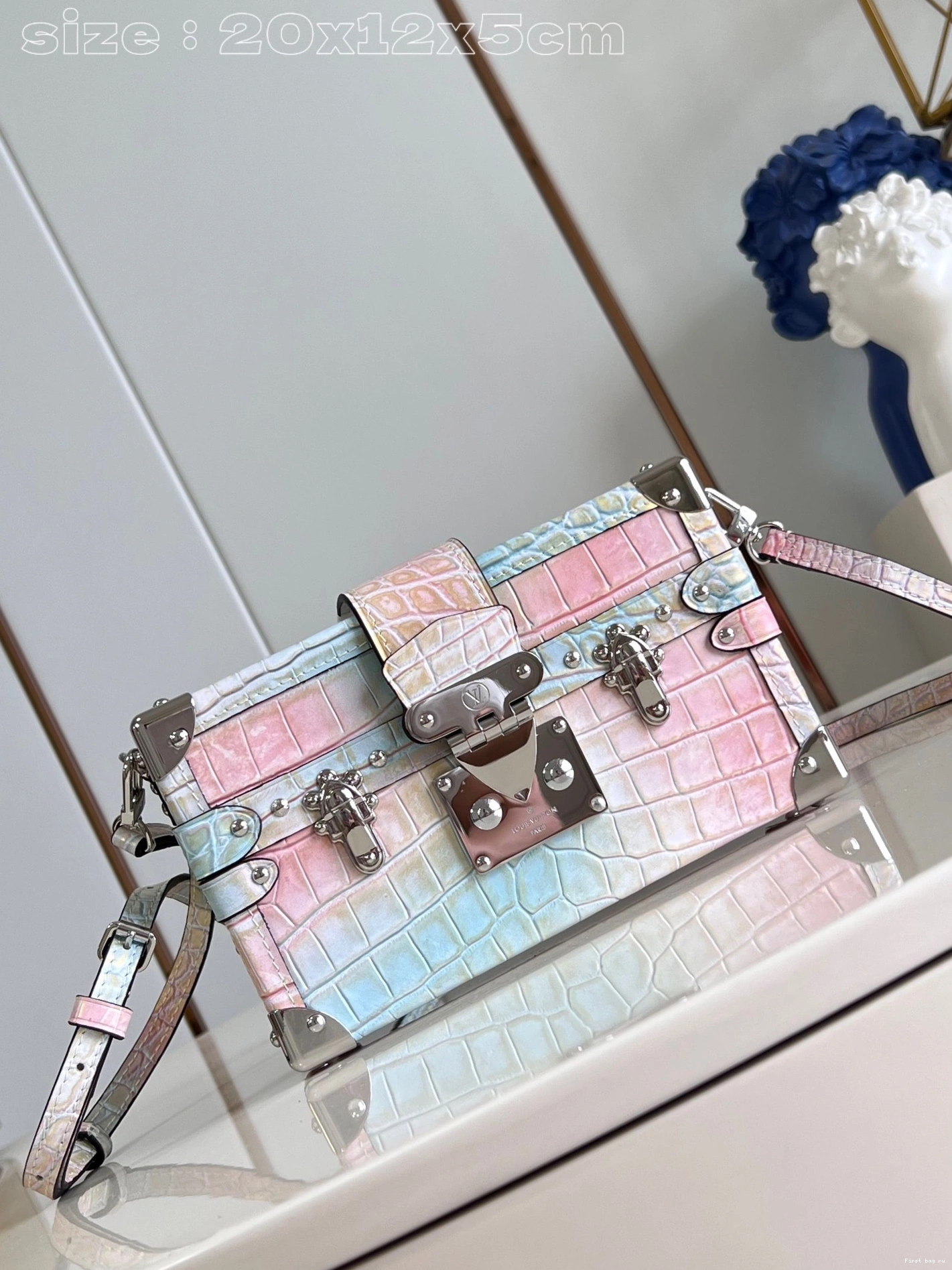 First bag ru VUITTON LOUIS MALLE PETITE 0714